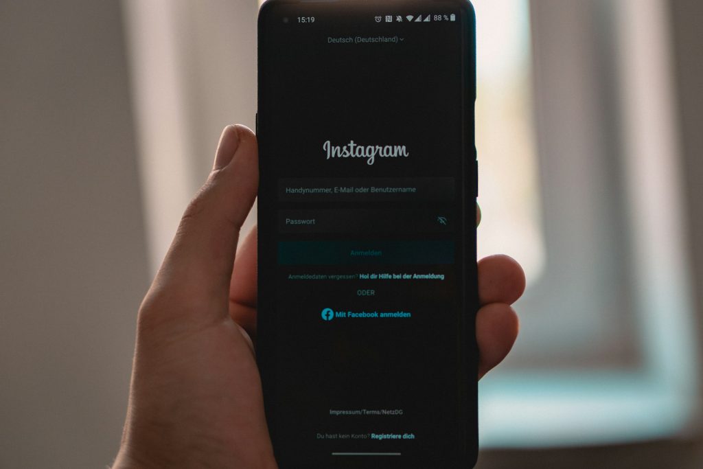 Como alterar uma conta profissional para pessoal no Instagram